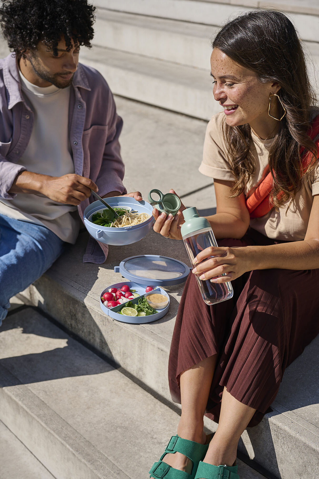 Vita bowl and bottle